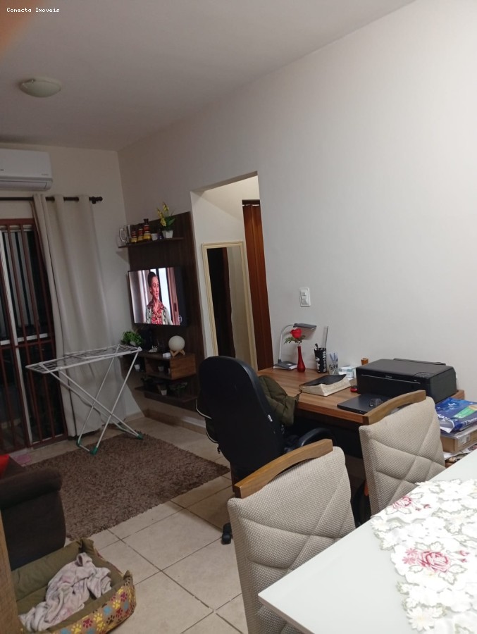 Apartamento à venda com 2 quartos, 62m² - Foto 4