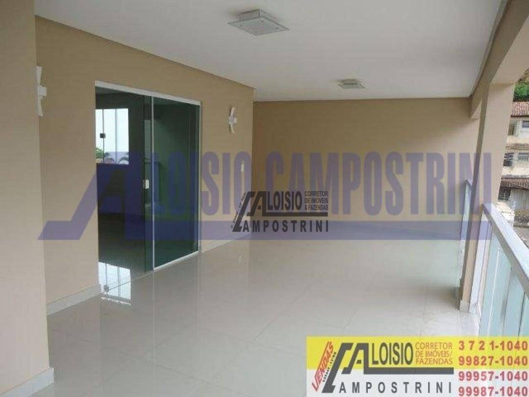 Casa à venda com 3 quartos, 240m² - Foto 14