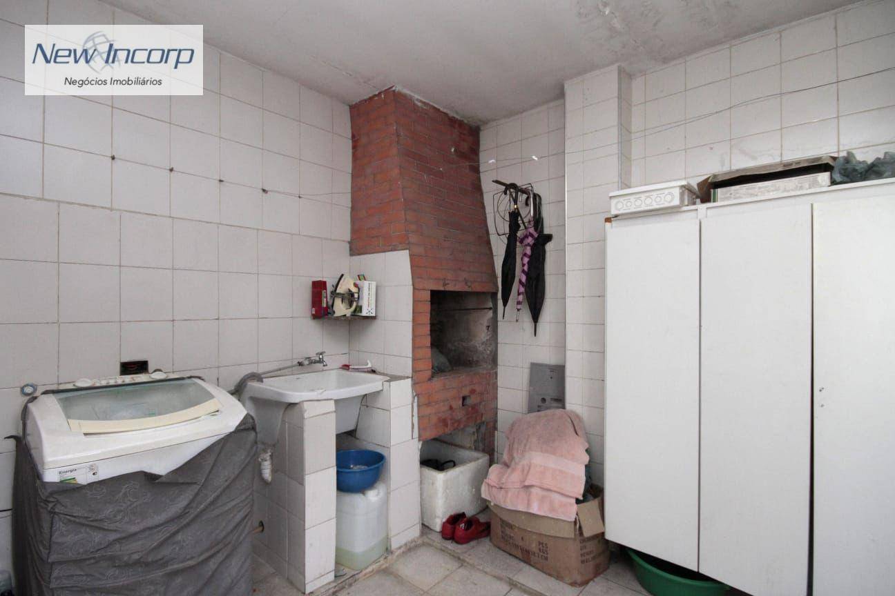 Casa à venda com 3 quartos, 300m² - Foto 7