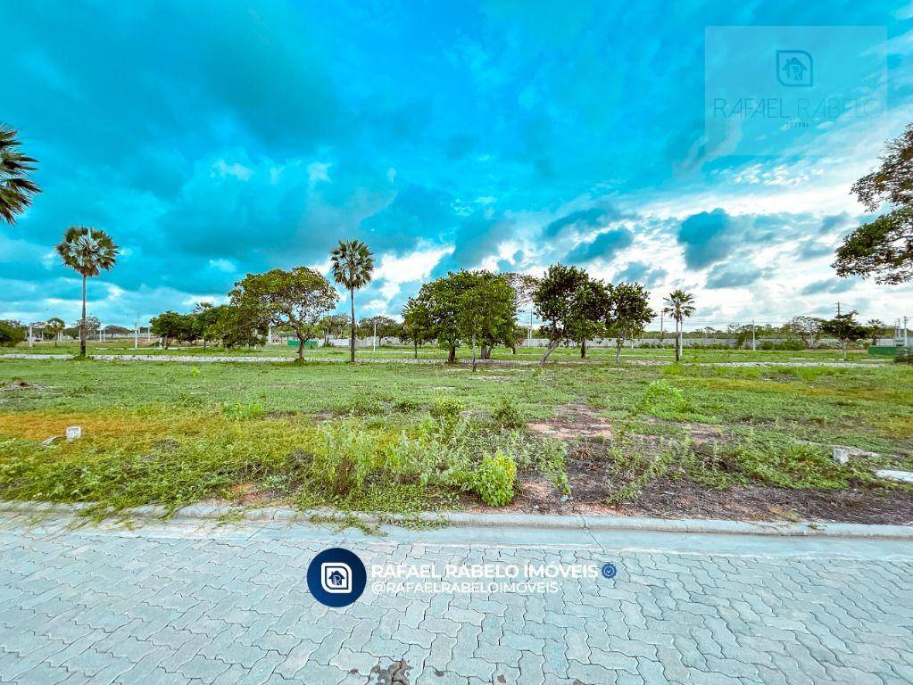 Loteamento e Condomínio, 301 m² - Foto 1