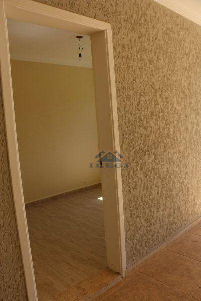 Casa de Condomínio à venda e aluguel com 3 quartos, 185m² - Foto 5