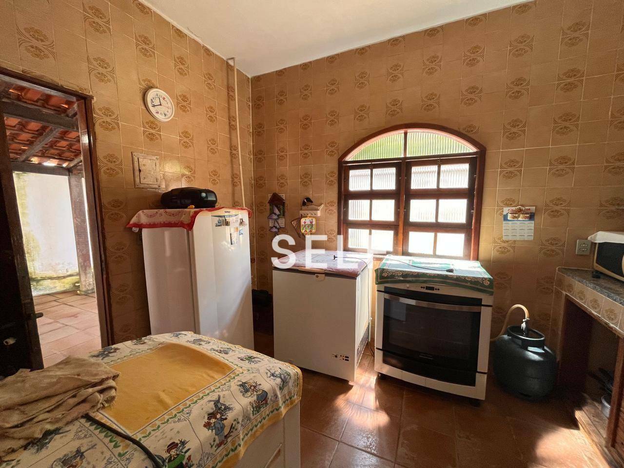 Casa à venda com 4 quartos, 101m² - Foto 14