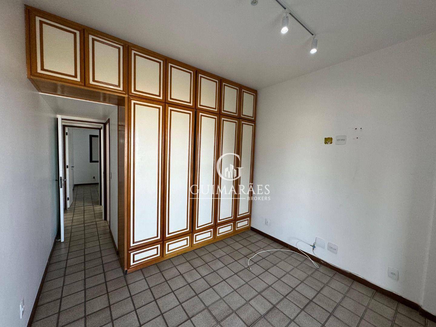 Apartamento à venda com 2 quartos, 83m² - Foto 15