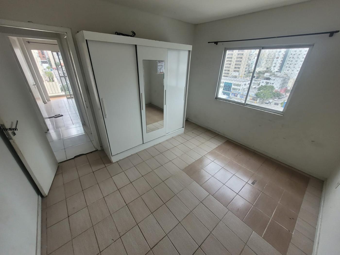 Apartamento à venda com 2 quartos, 55m² - Foto 6