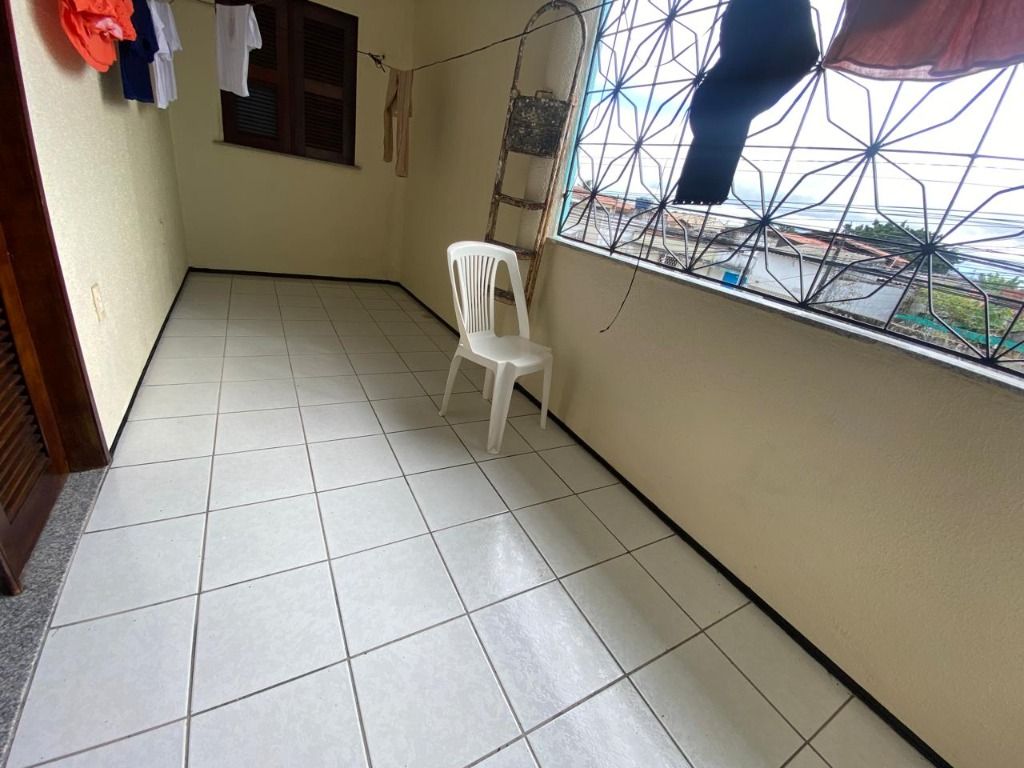 Casa à venda e aluguel com 5 quartos, 240m² - Foto 14