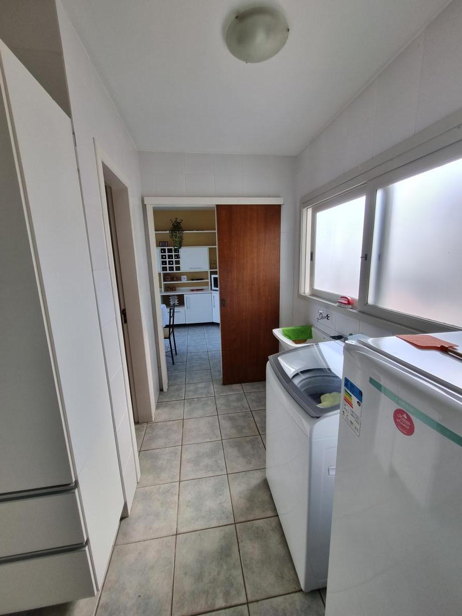 Apartamento à venda com 3 quartos, 193m² - Foto 12