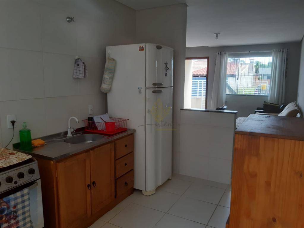 Casa à venda com 3 quartos, 76m² - Foto 10