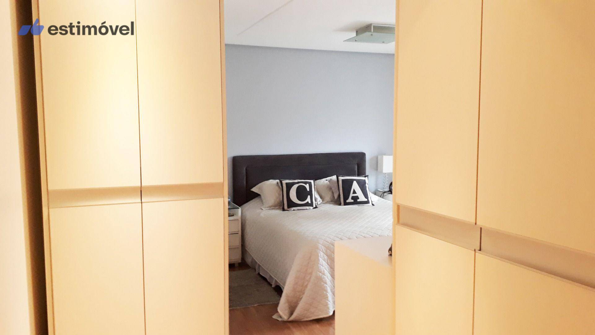 Apartamento à venda com 3 quartos, 240m² - Foto 15