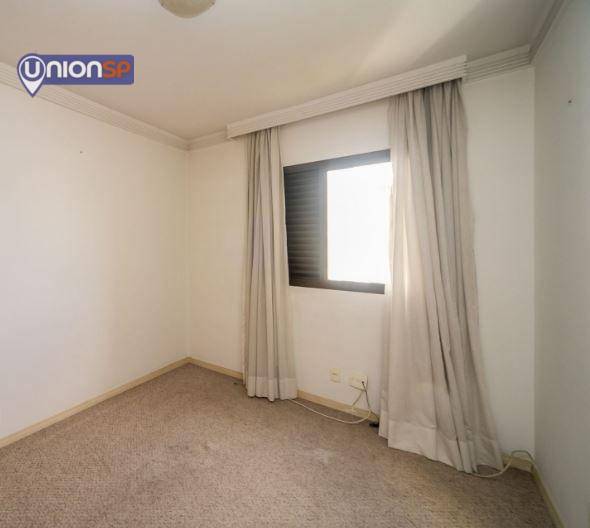 Apartamento à venda com 3 quartos, 140m² - Foto 12