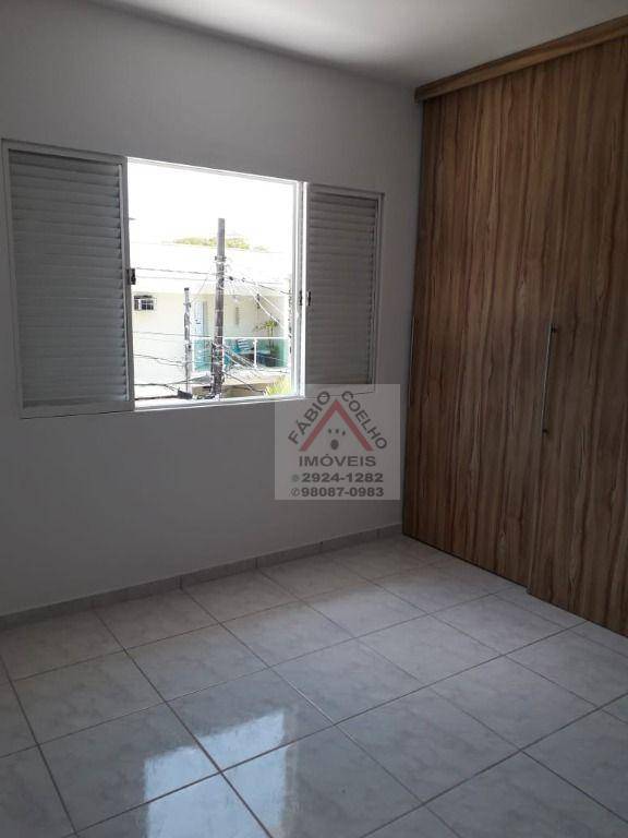 Sobrado à venda com 3 quartos, 120m² - Foto 4