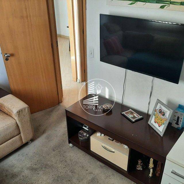 Apartamento à venda com 3 quartos, 78m² - Foto 2