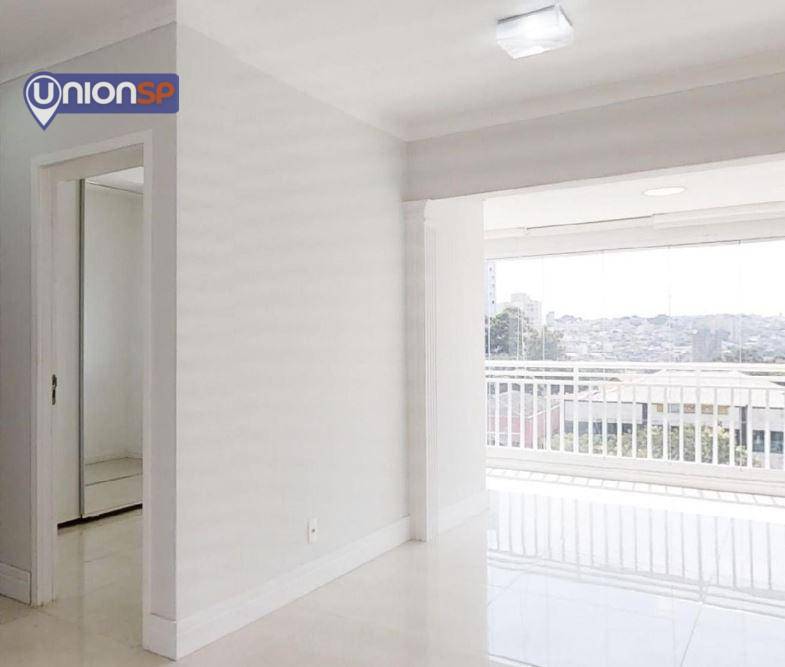 Apartamento à venda com 2 quartos, 65m² - Foto 1