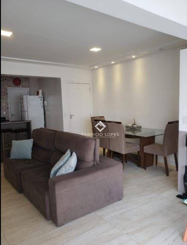 Apartamento à venda com 2 quartos, 75m² - Foto 4