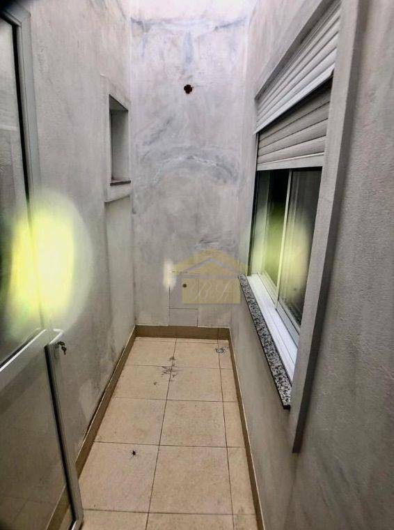 Sobrado à venda com 3 quartos, 200m² - Foto 19