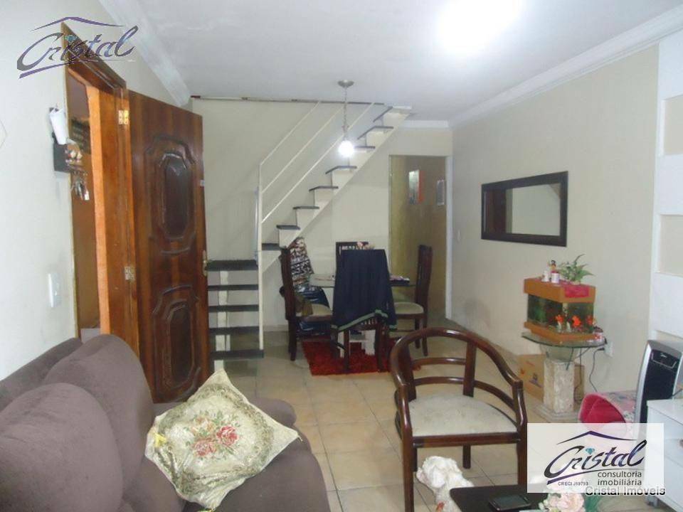 Sobrado à venda com 3 quartos, 180m² - Foto 1