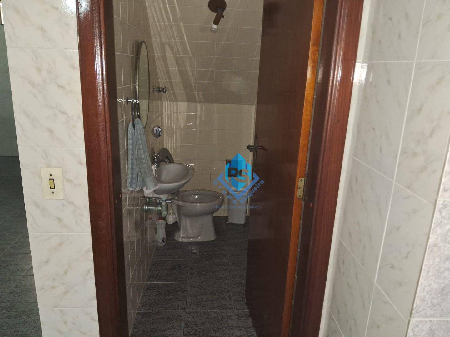 Sobrado à venda com 4 quartos, 380m² - Foto 11