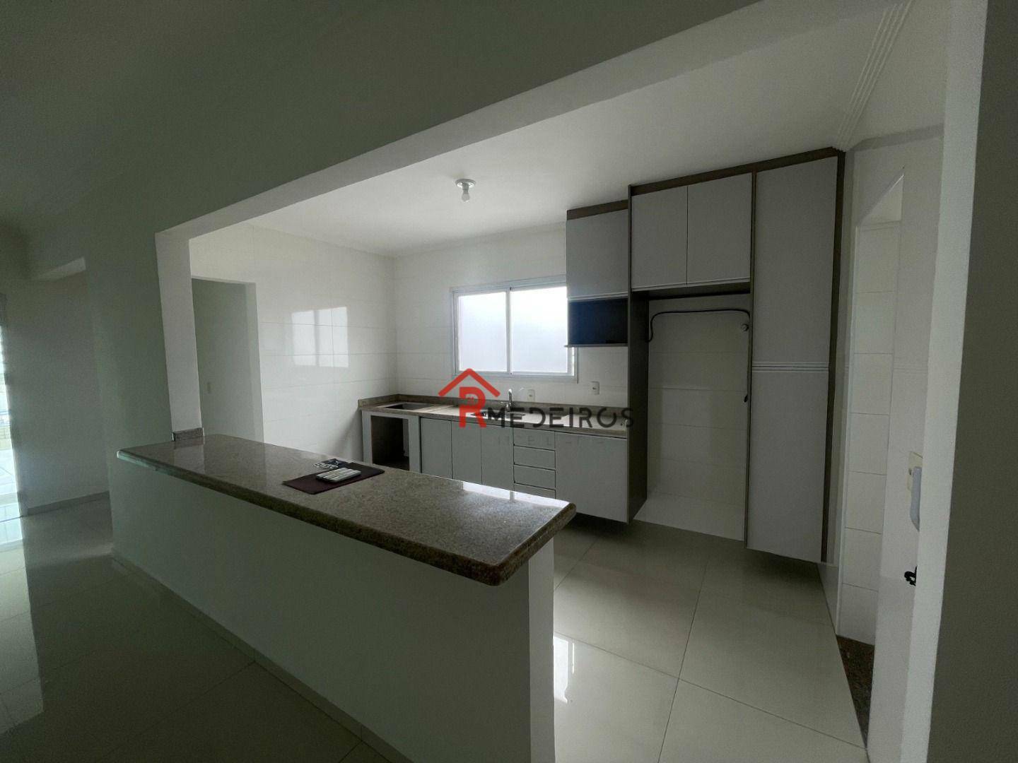 Apartamento à venda com 3 quartos, 170m² - Foto 19