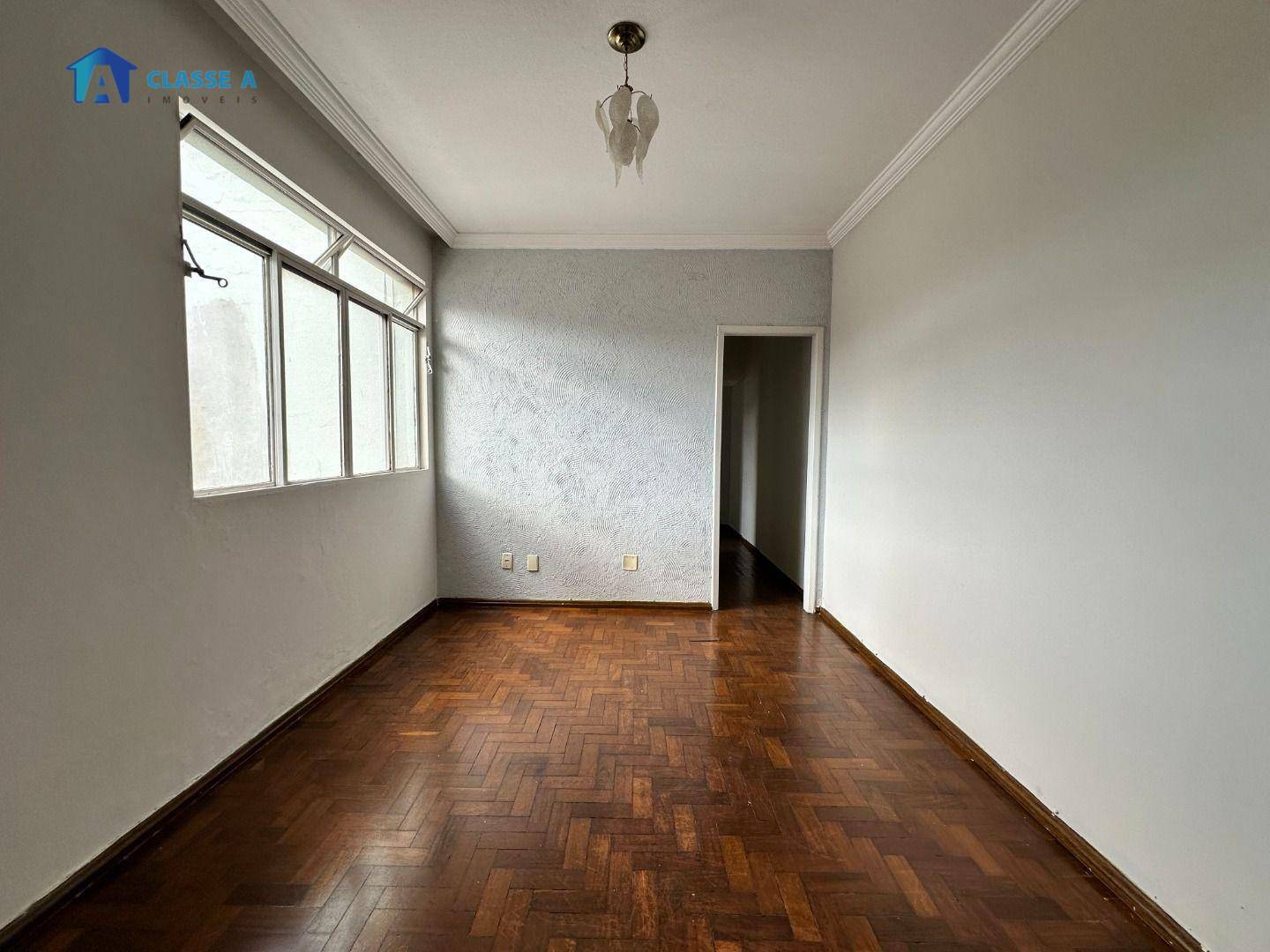 Apartamento à venda com 2 quartos, 58m² - Foto 1