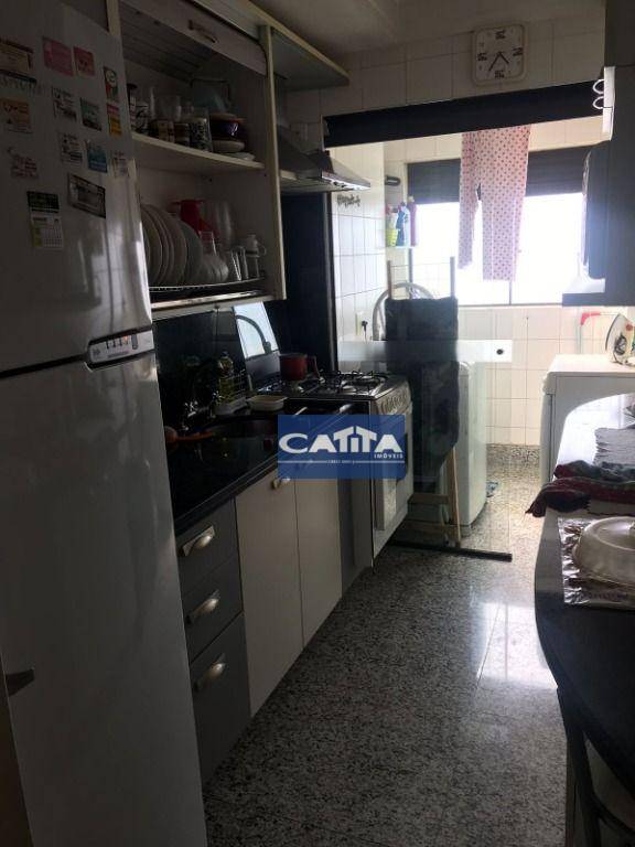 Apartamento à venda com 2 quartos, 57m² - Foto 9