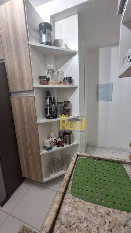 Apartamento à venda com 3 quartos, 96m² - Foto 10