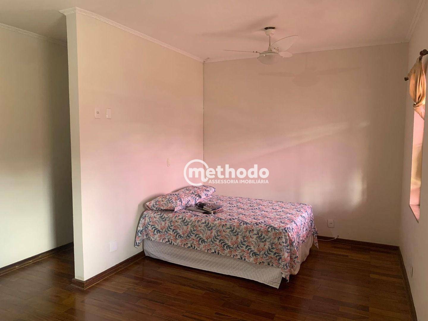 Casa à venda com 4 quartos, 312m² - Foto 18