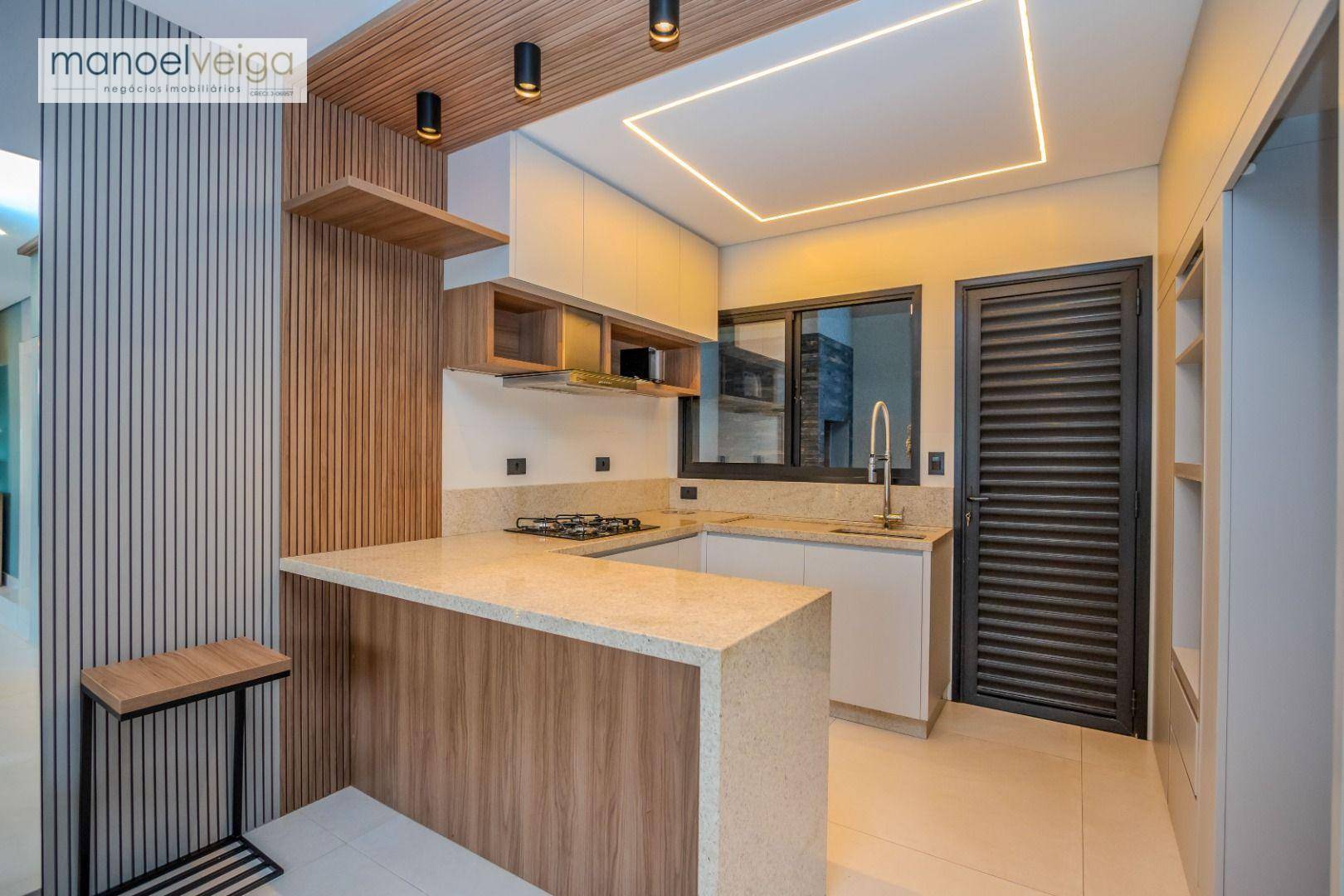 Sobrado à venda e aluguel com 3 quartos, 140m² - Foto 14