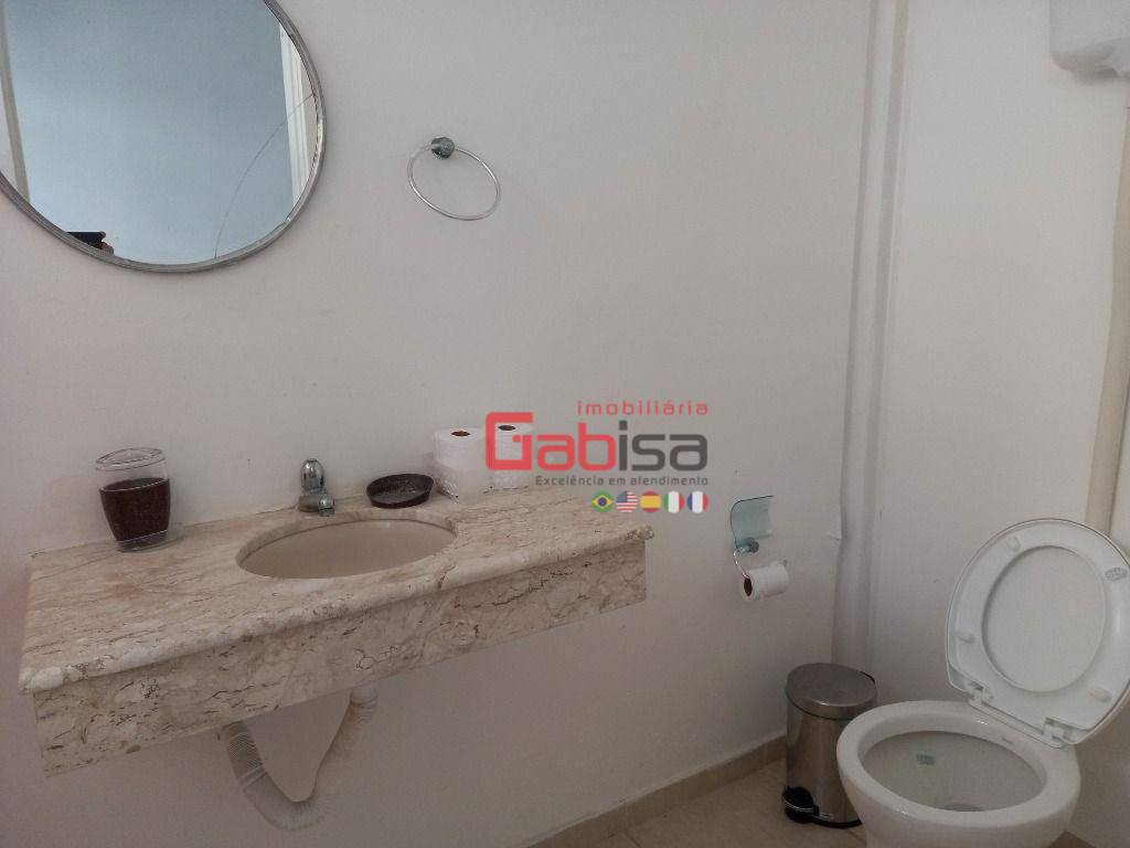 Casa à venda com 5 quartos, 300m² - Foto 25