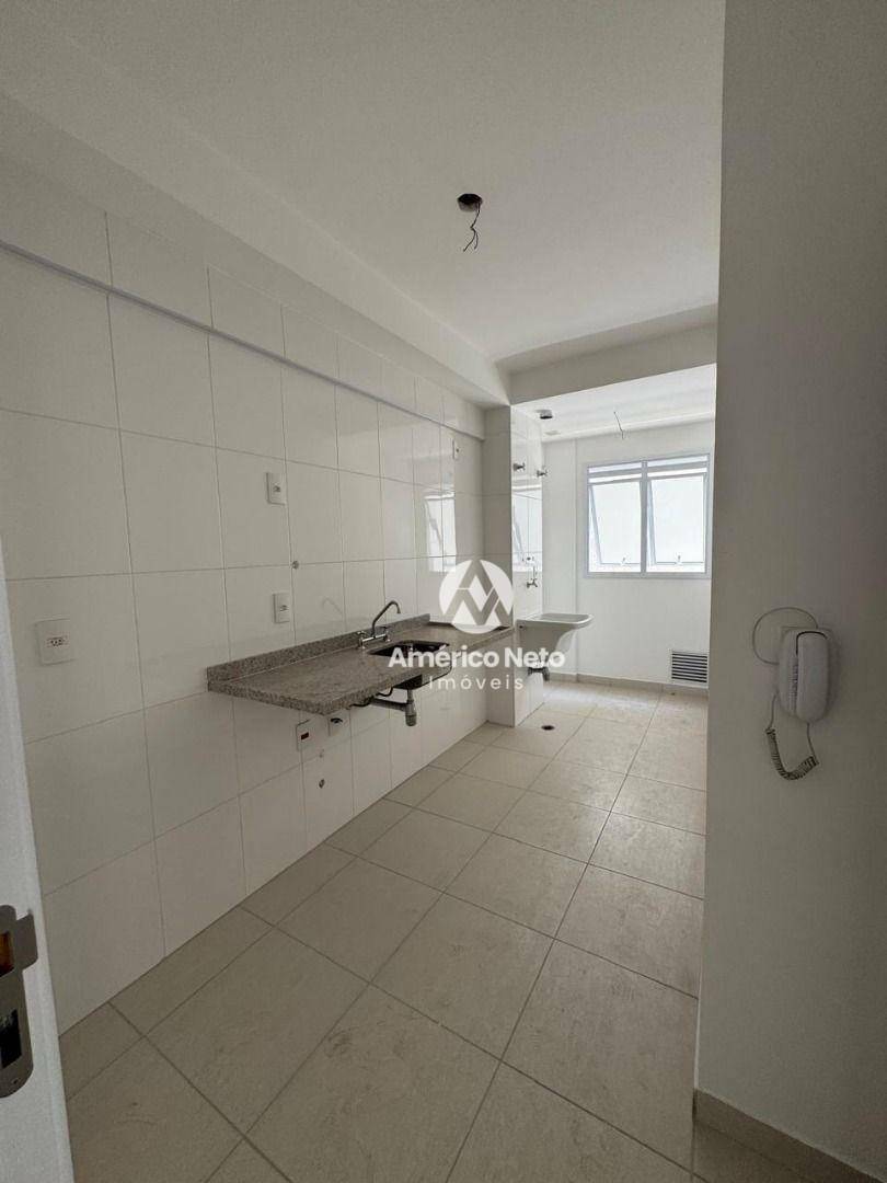 Apartamento à venda com 2 quartos, 67m² - Foto 17