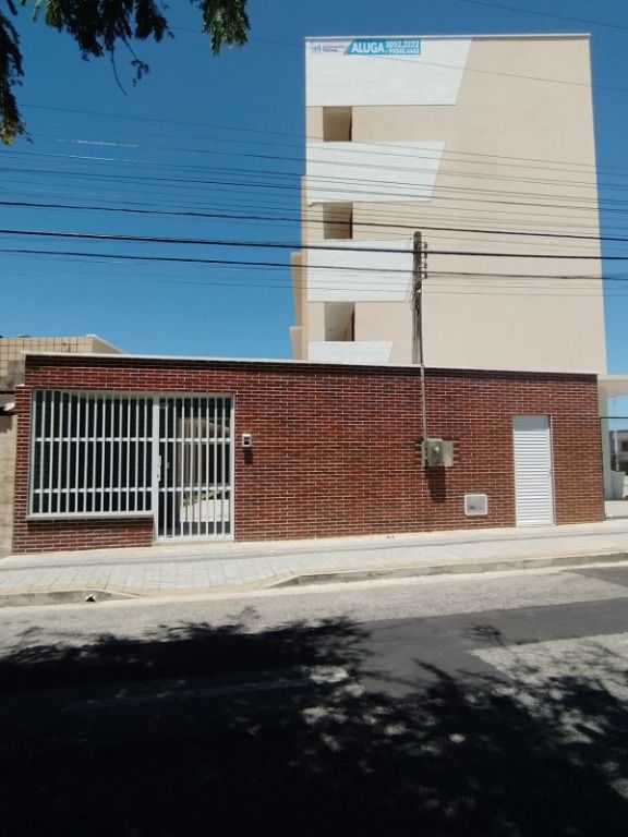 Apartamento para alugar com 2 quartos, 37m² - Foto 2