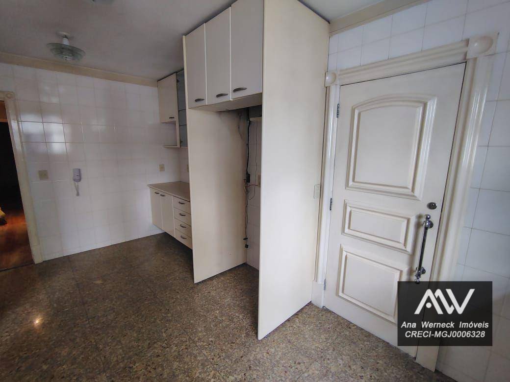 Cobertura à venda com 5 quartos, 420m² - Foto 30