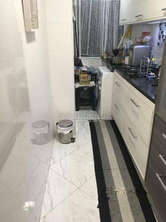 Apartamento à venda com 3 quartos, 60m² - Foto 6