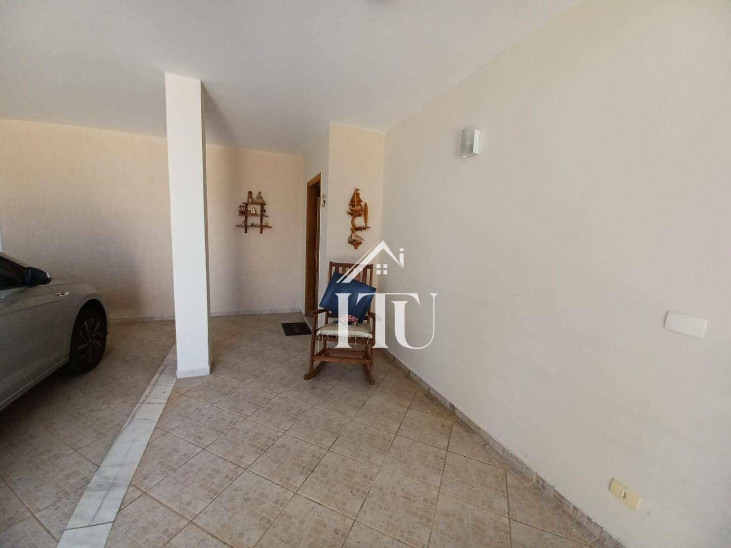 Casa à venda com 5 quartos, 300m² - Foto 7