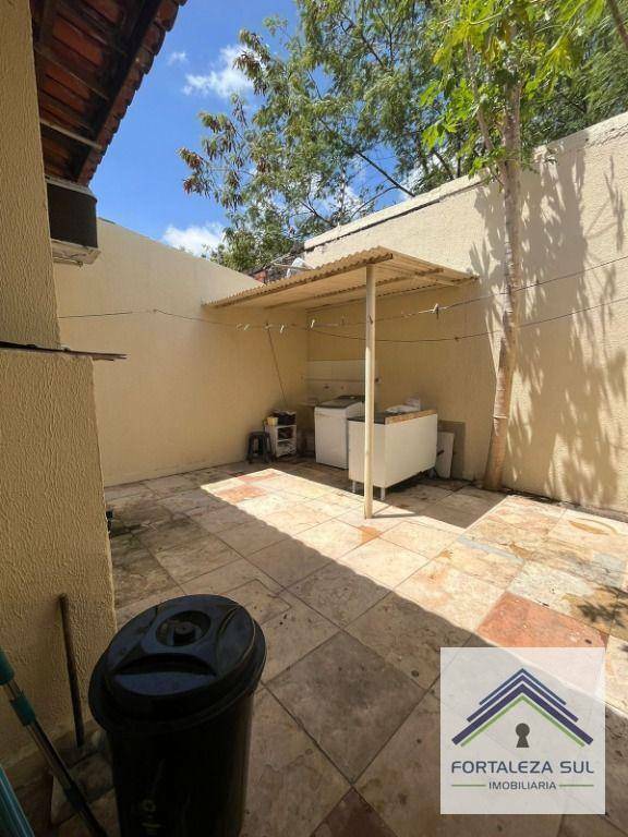 Casa de Condomínio à venda com 2 quartos, 51m² - Foto 24