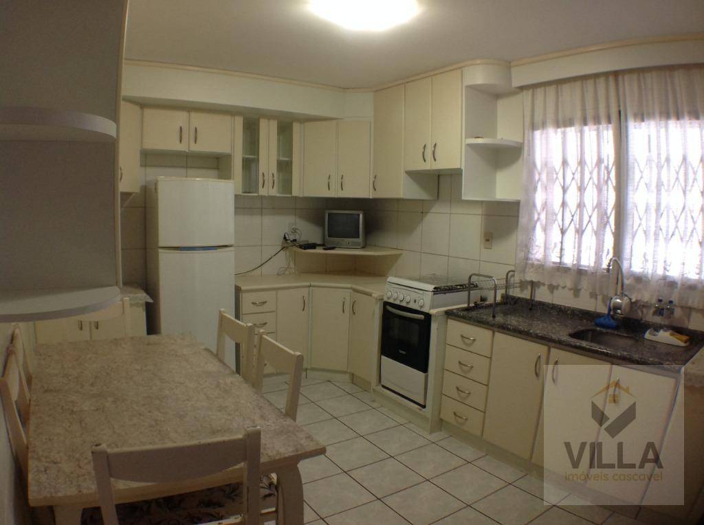 Sobrado à venda com 3 quartos, 110m² - Foto 4