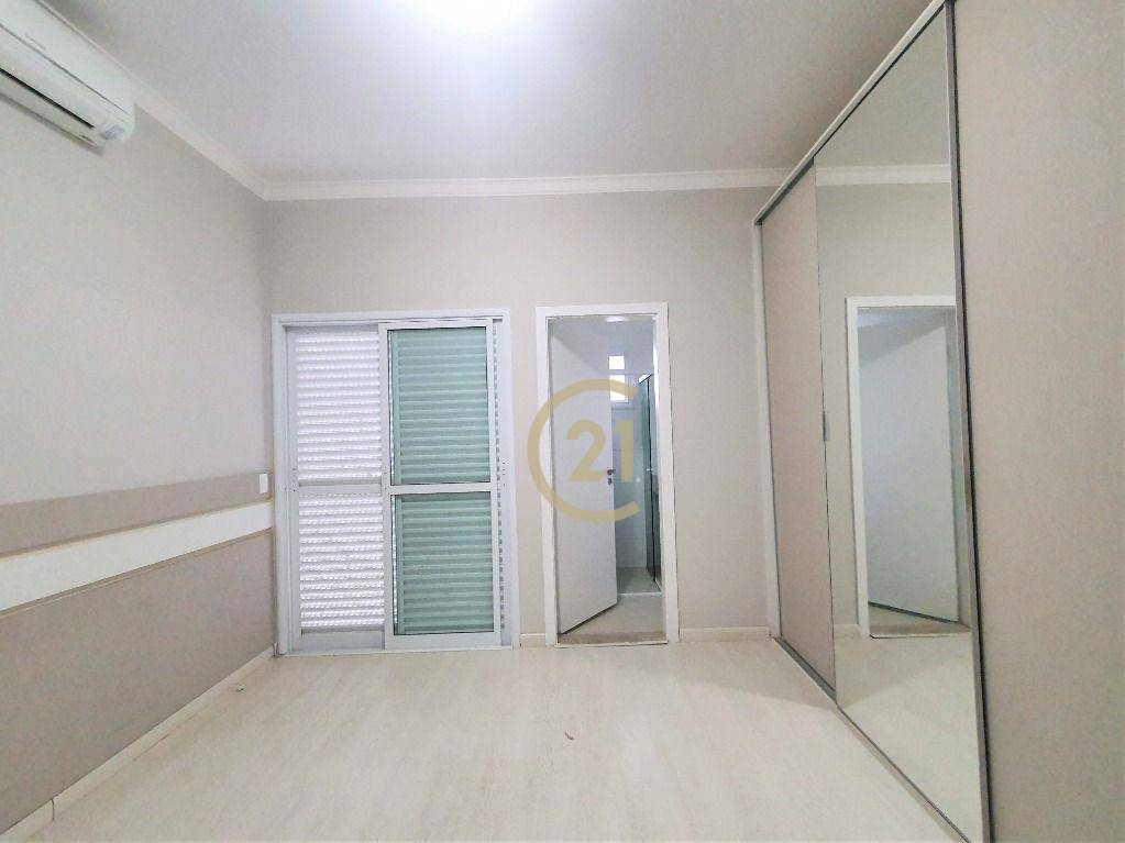 Casa de Condomínio à venda com 4 quartos, 266m² - Foto 11