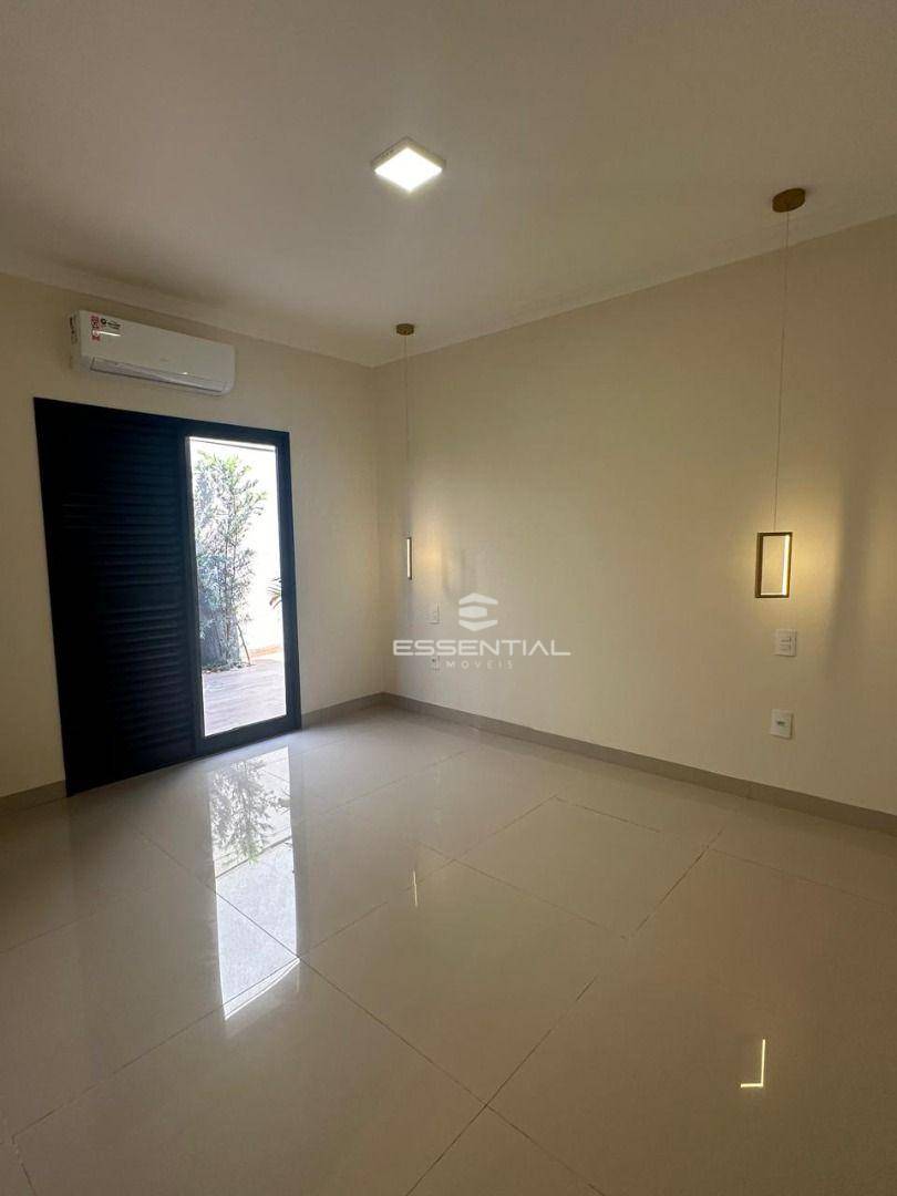 Casa de Condomínio à venda com 3 quartos, 248m² - Foto 18