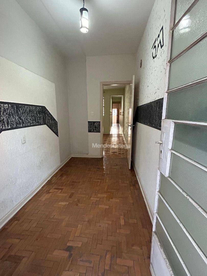 Casa à venda e aluguel com 3 quartos, 149m² - Foto 3