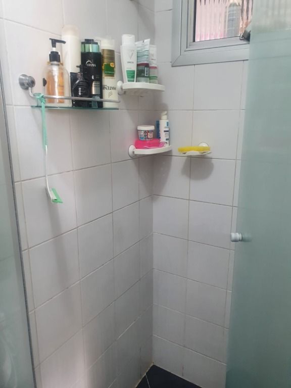 Apartamento à venda com 2 quartos, 66m² - Foto 29