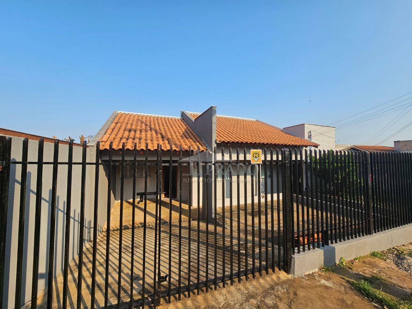 Casa à venda com 2 quartos, 78m² - Foto 1