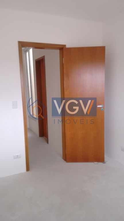 Casa à venda com 3 quartos, 110m² - Foto 14