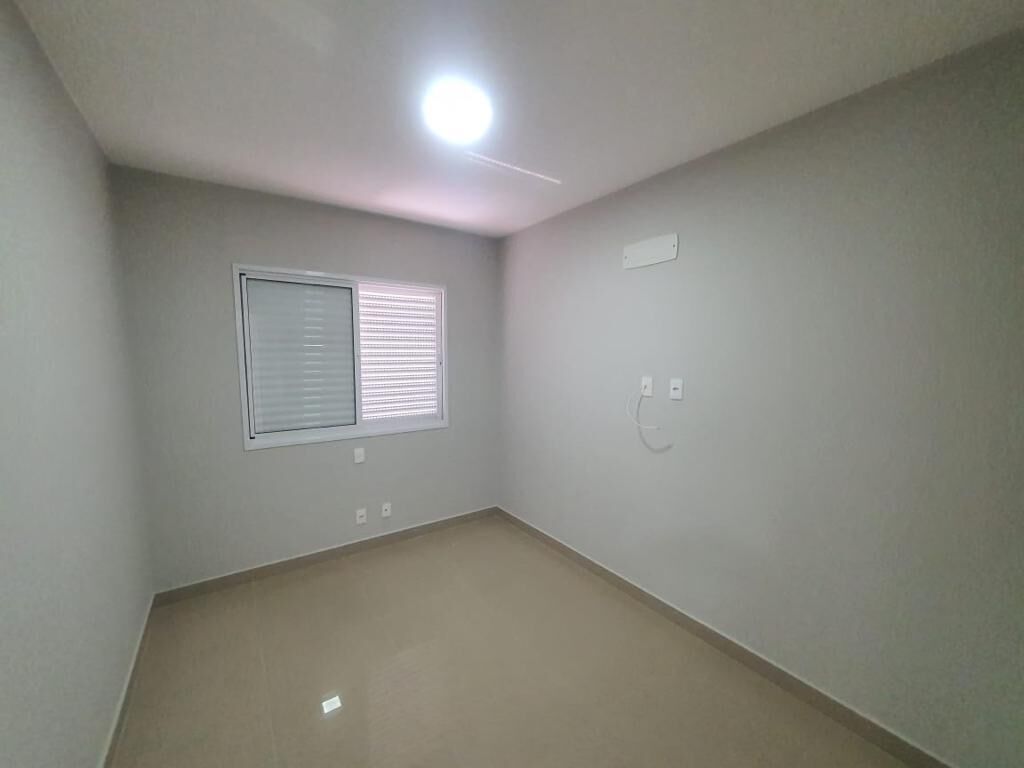 Apartamento para alugar com 3 quartos, 67m² - Foto 11