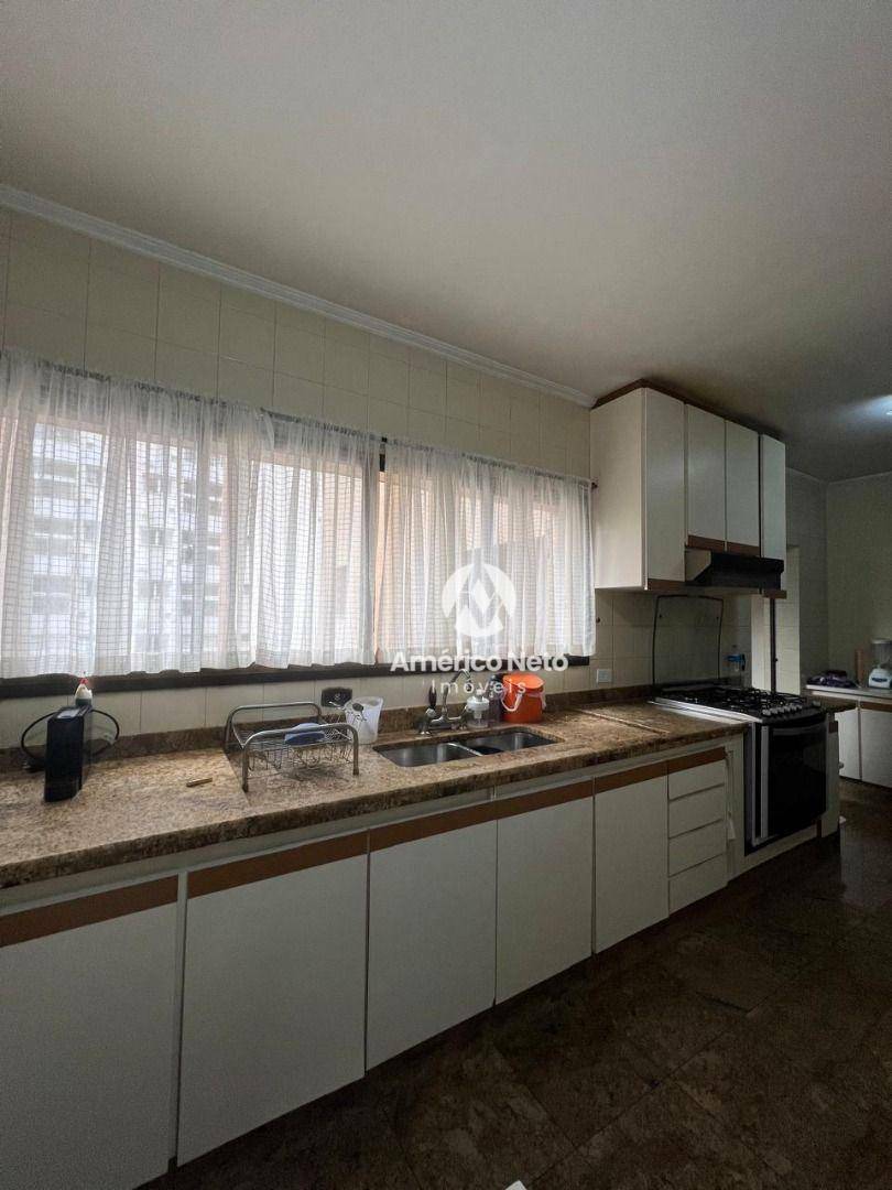 Apartamento à venda com 3 quartos, 224m² - Foto 34