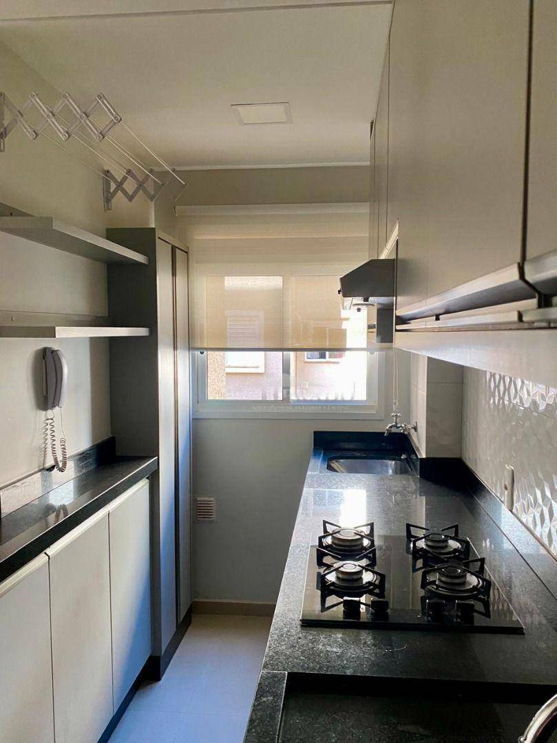 Apartamento à venda com 2 quartos, 44m² - Foto 3