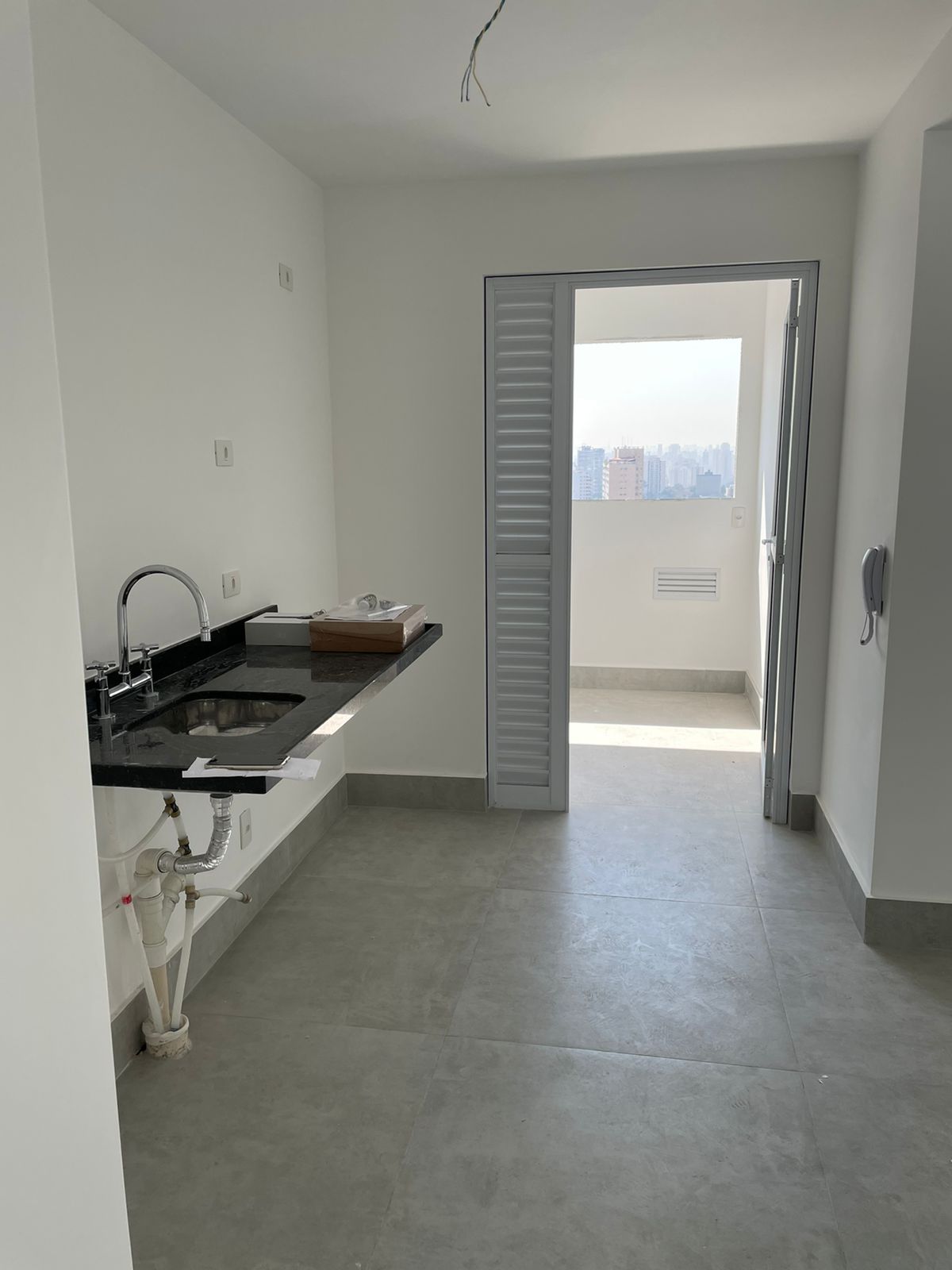 Apartamento à venda com 3 quartos, 106m² - Foto 14