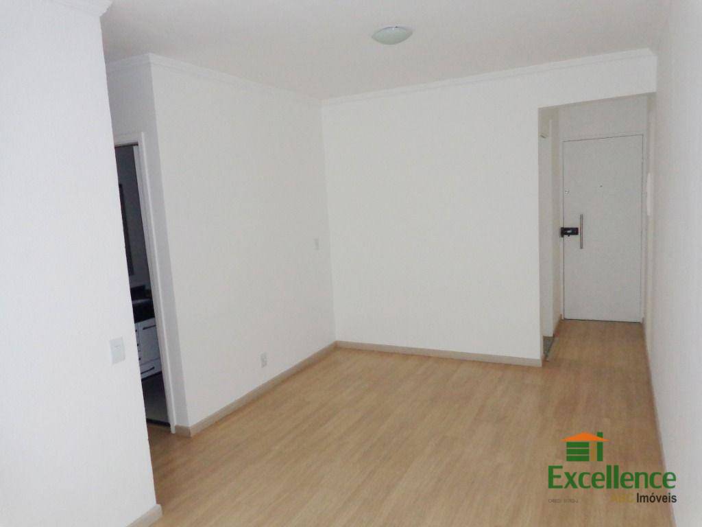 Apartamento para alugar com 3 quartos, 62m² - Foto 6