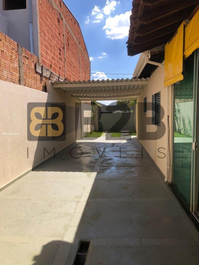 Casa à venda com 3 quartos, 199m² - Foto 4