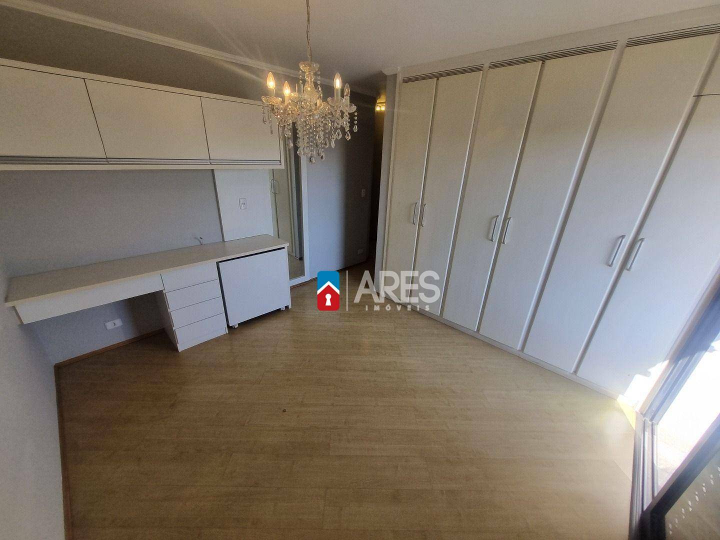Apartamento para alugar com 4 quartos, 236m² - Foto 31
