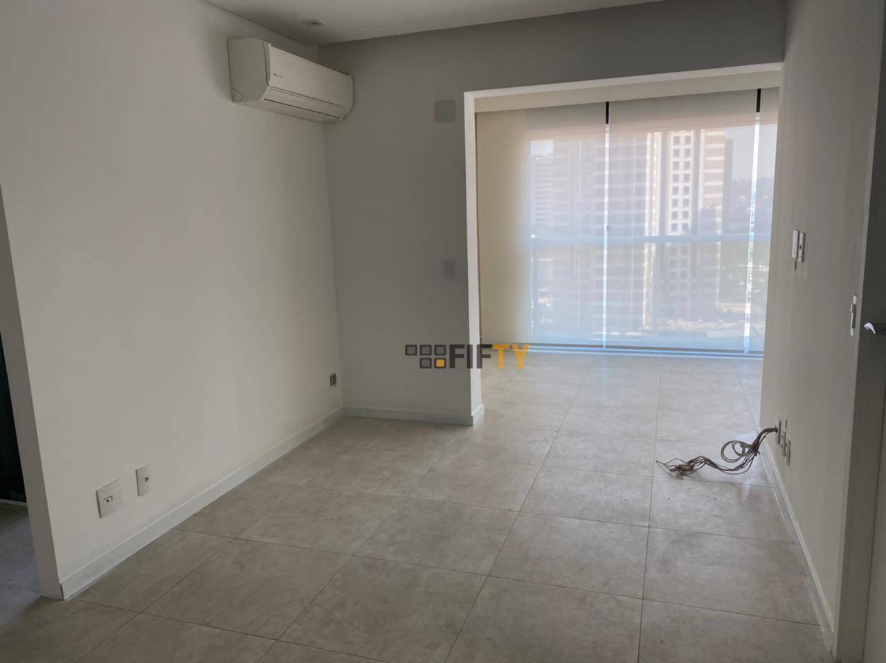 Apartamento para alugar com 1 quarto, 51m² - Foto 1