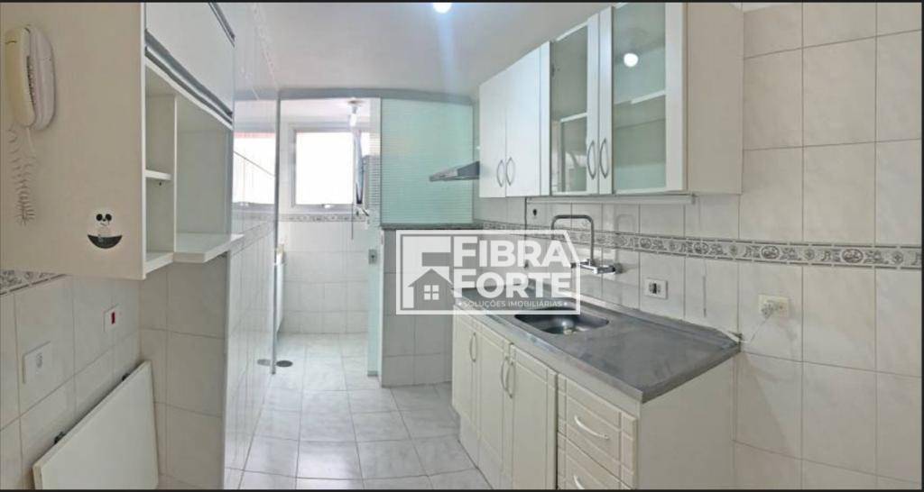 Apartamento para alugar com 1 quarto, 52m² - Foto 11