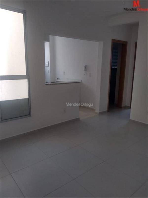 Apartamento à venda com 2 quartos, 47m² - Foto 2